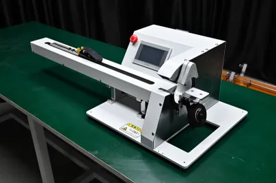 Máquina Envolvedora de Cinta con Tracción Unilateral JW-303K-1.0m