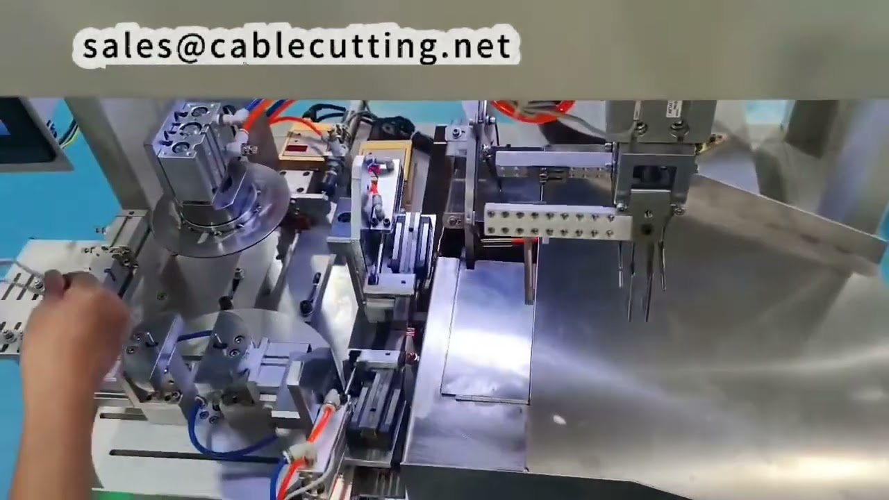 Máquina Automática para Bobinado de Cables de Alimentación e Inserción de Anillos de Silicona