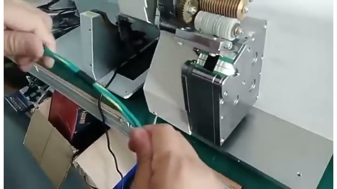 Máquina Envolvedora de Cinta de Papel Texturizado para Cables y Alambres - Atado y Enrollado Automático