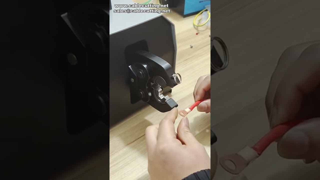 Crimpadora Neumática 120L para Terminales Abiertos de 5 a 300A