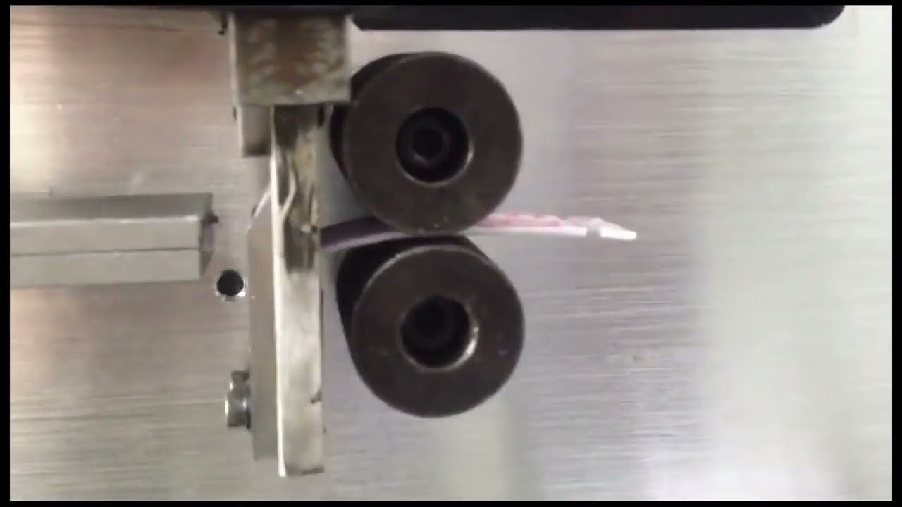 Máquina Automática de Corte y Pelado de Cables: Eficiencia y Precisión Industrial