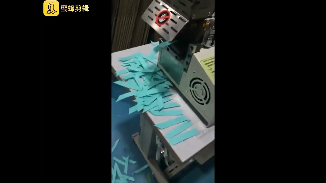 Máquina Cortadora Automática de Cinta LY | Pantalla LCD, Cuchilla Caliente/Fría para Cremalleras y Tubos, Cortadora Termocontraíble