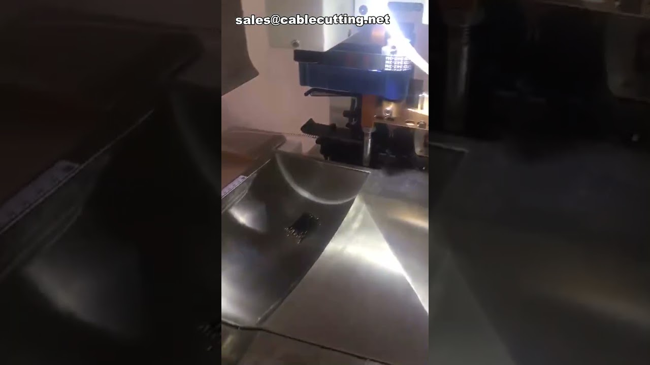 Máquina de Crimpado y Pelado Automática | Crimpado de Dos Lados | Eficiencia Industrial