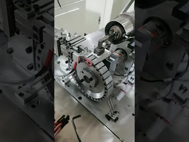 Máquina Automática de Enhebrado de Carcasa para Pelar y Procesar Alambre de Núcleo Trenzado