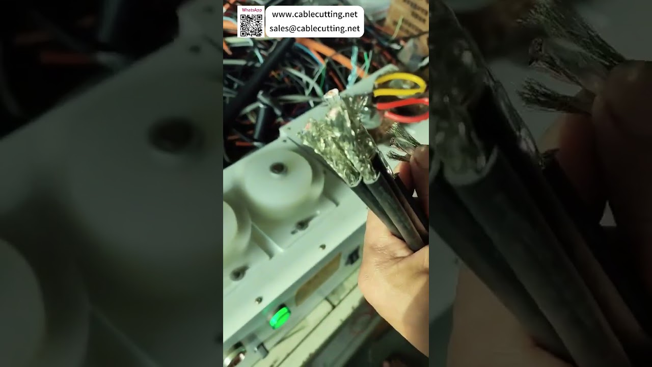 Máquina automática de cepillado y corte de malla de blindaje para cables, superior al procesamiento manual - Versión corta