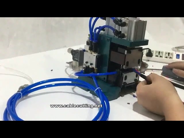 Cuchilla pelacables vertical eléctrica y neumática para corte de núcleo 3F