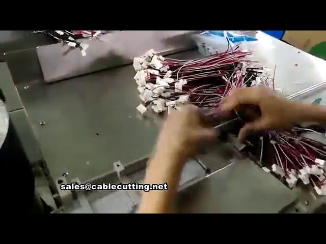 Máquina de bridas de nylon de alta producción: 2500 piezas por hora para empaque automático