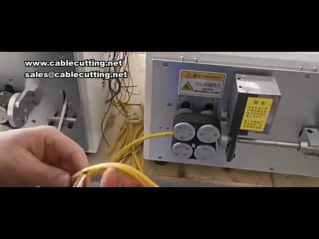 Máquina pelacables de doble línea: corte, pelado y torsión para cables cuadrados grandes