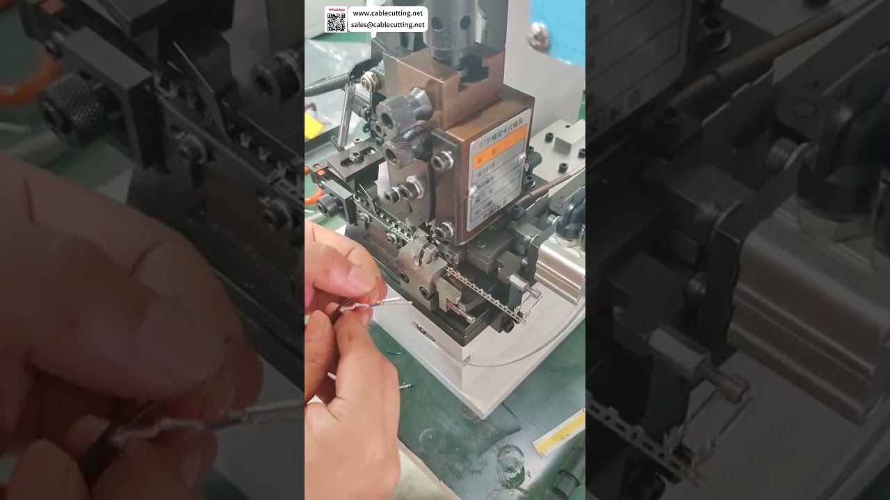 Máquina de Pelado y Crimpado de Terminales para Cables Unipolares de Alta Velocidad