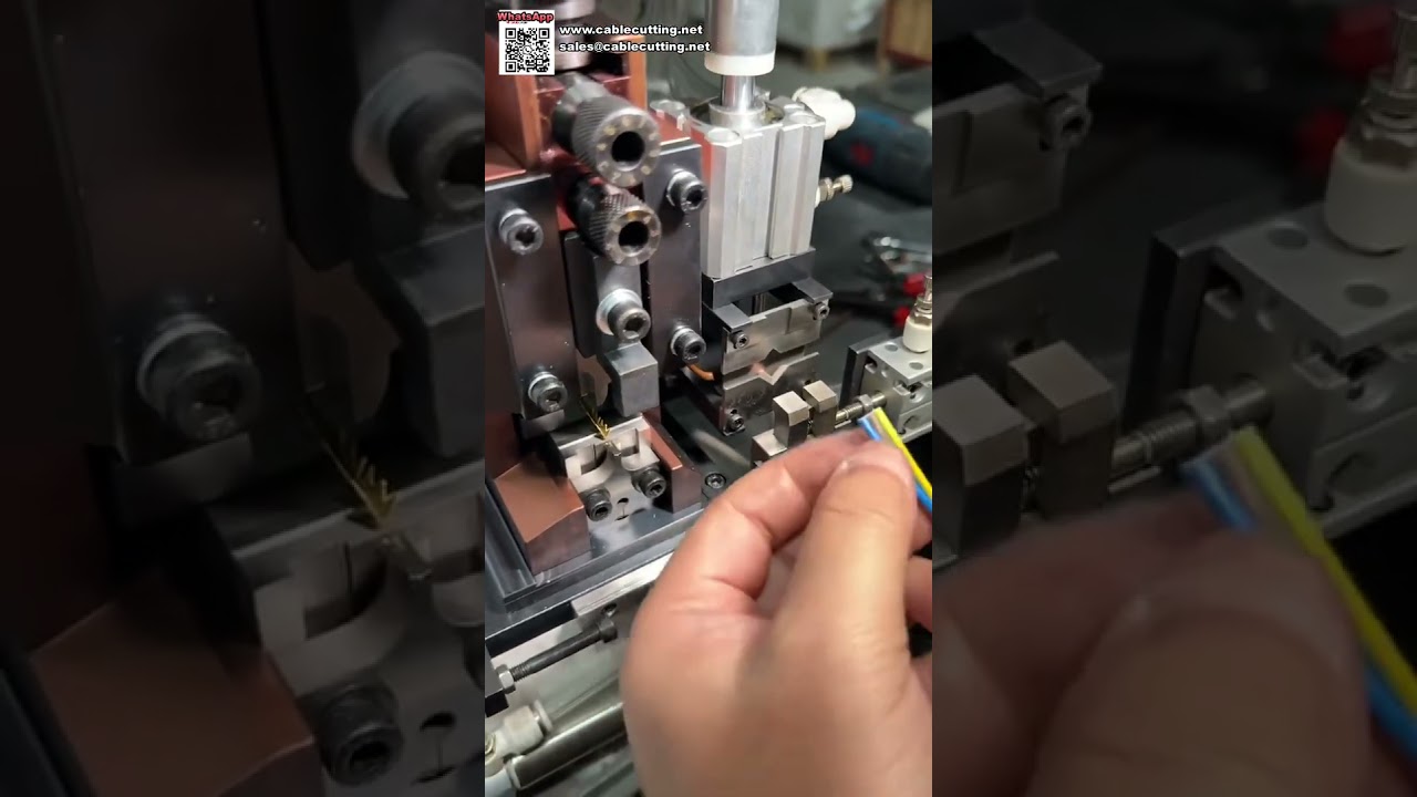 Máquina semiautomática de pelado y crimpado de terminales con cuchilla diente de tiburón — procesado de cable