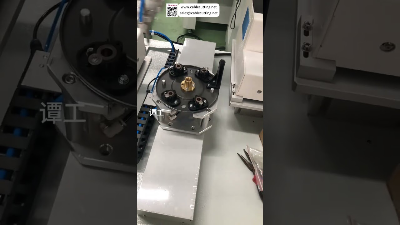 Máquina automática de atornillado de combinación doble Equipo de automatización de fábrica Alta eficiencia