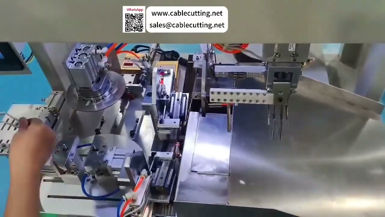 Máquina automática de inserción de anillo de silicona y bobinado de cables de alimentación — Procesamiento de alta eficiencia