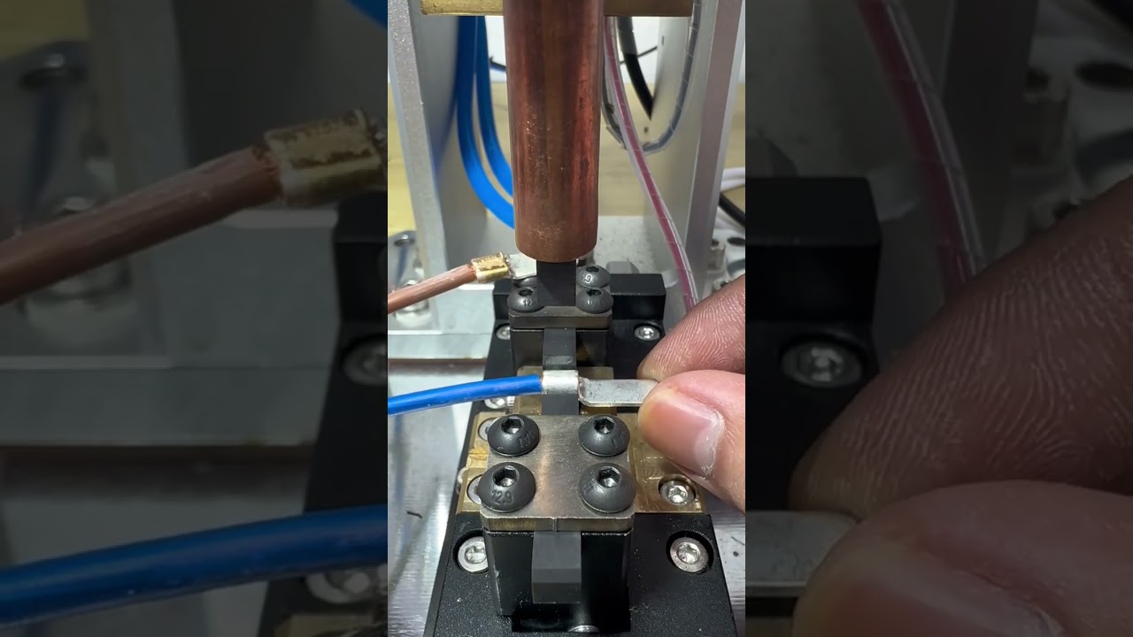 Soldadora por resistencia de terminales de arnés de cables, equipo profesional de soldadura por puntos para fábricas