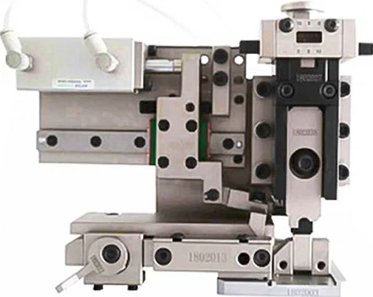 Matriz Neumática Horizontal de Engarce 45-40