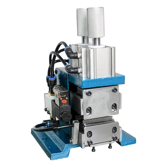 Máquina Neumática Vertical Peladora de Cables